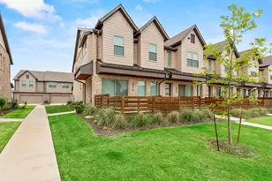 2616 La Cala Dr, Grand Prairie, TX 75054 - Photo 1