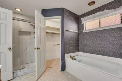 308 Clear Springs Drive, Mesquite, TX 75150 - Photo 24