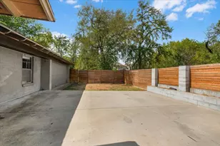 6817 Simmons Rd, North Richland Hills, TX 76182 - Photo 4
