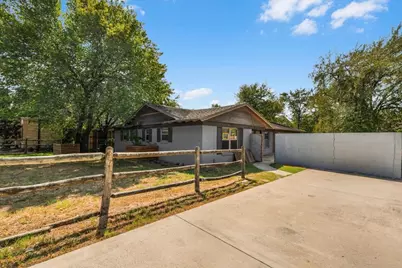 6817 Simmons Road, North Richland Hills, TX 76182 - Photo 2