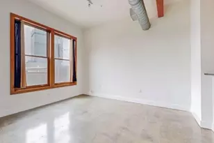 2502 Live Oak St, Dallas, TX 75204 - Photo 2
