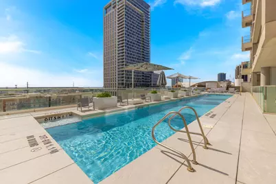 2408 Victory Park Lane #1240, Dallas, TX 75219 - Photo 2