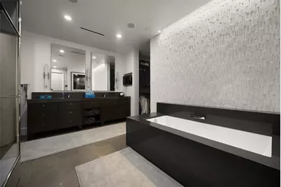 2408 Victory Park Lane #1240, Dallas, TX 75219 - Photo 20
