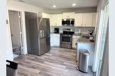 701 Sweetbriar, Lewisville, TX 75067 - Photo 8
