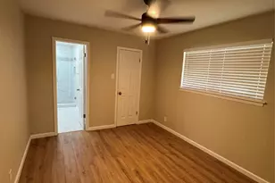 614 W Woodard St, Denison, TX 75020 - Photo 8