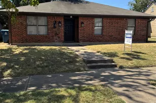 614 W Woodard St, Denison, TX 75020 - Photo 4