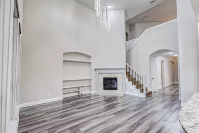 401 Mossy Rock Drive, McKinney, TX 75071 - Photo 10