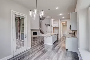 401 Mossy Rock Dr, McKinney, TX 75071 - Photo 12