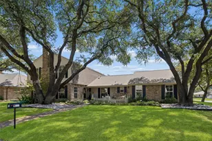 7802 Scotia Dr, Dallas, TX 75248 - Photo 2