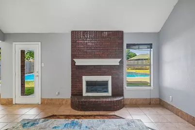 609 Ruth Drive, Kennedale, TX 76060 - Photo 8