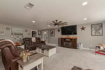 2162 Blackburn Road, Diana, TX 75640 - Photo 12