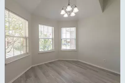 912 Hidden Oaks Drive, Burleson, TX 76028 - Photo 8