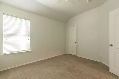 912 Hidden Oaks Drive, Burleson, TX 76028 - Photo 14