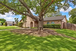 3824 Sugar Ridge Rd, Fort Worth, TX 76133 - Photo 1