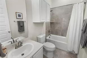 2805 Lakeside Dr, Aubrey, TX 76227 - Photo 14