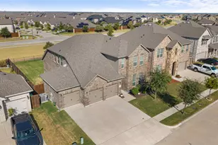 2805 Lakeside Dr, Aubrey, TX 76227 - Photo 24