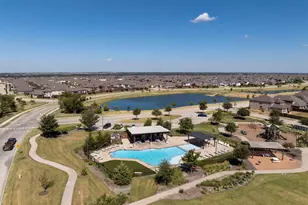 2805 Lakeside Dr, Aubrey, TX 76227 - Photo 30