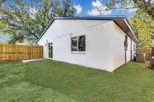 9451 Culberson St, Dallas, TX 75227 - Photo 24