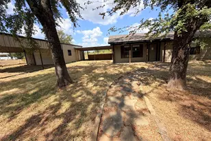 1223 Yowell Rd, Whitesboro, TX 76273 - Photo 1