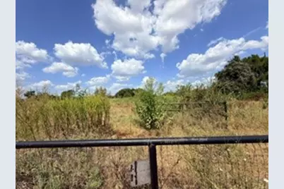 1223 Yowell Road, Whitesboro, TX 76273 - Photo 22