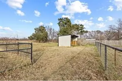 1223 Yowell Road, Whitesboro, TX 76273 - Photo 36