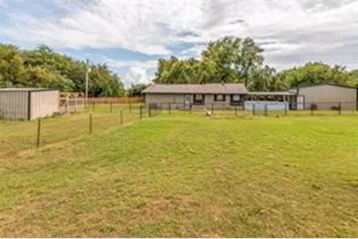 1223 Yowell Road, Whitesboro, TX 76273 - Photo 34