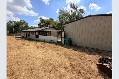 1223 Yowell Road, Whitesboro, TX 76273 - Photo 24