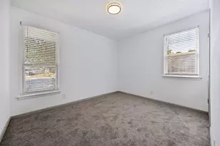 3411 Ashcroft Ct, Irving, TX 75062 - Photo 12