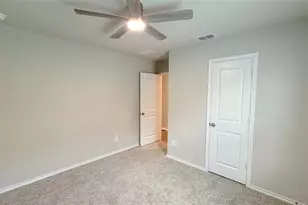 1033 Foxburg Dr, Fort Worth, TX 76179 - Photo 12