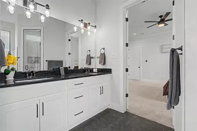 1902 Nomas Street, Dallas, TX 75212 - Photo 20