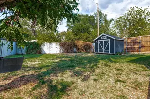 3811 Eaton Dr, Dallas, TX 75220 - Photo 16