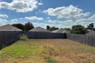 2024 Angel Way, Heartland, TX 75126 - Photo 10
