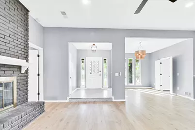 2615 Dove Creek Lane, Carrollton, TX 75006 - Photo 8