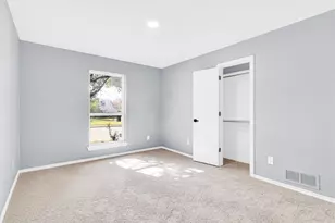 2615 Dove Creek Ln, Carrollton, TX 75006 - Photo 28