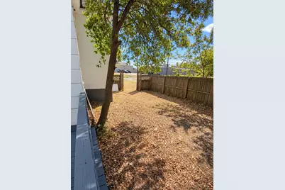 106 Whitworth Street, Sulphur Springs, TX 75482 - Photo 18