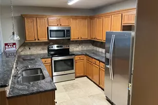 1340 Lake Grove Ln, DeSoto, TX 75115 - Photo 8