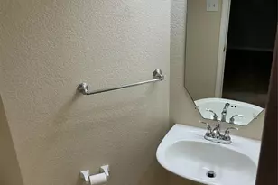 1340 Lake Grove Ln, DeSoto, TX 75115 - Photo 22