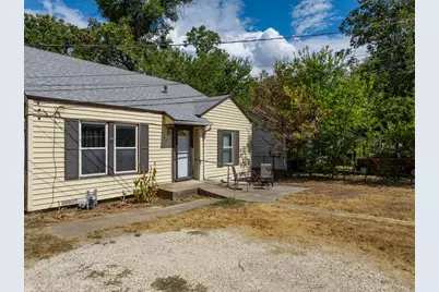129 Victory Drive, Beverly Hills, TX 76711 - Photo 4