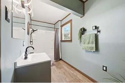 129 Victory Drive, Beverly Hills, TX 76711 - Photo 18