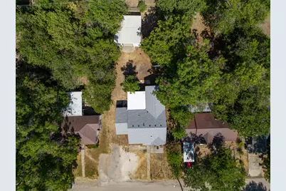 129 Victory Drive, Beverly Hills, TX 76711 - Photo 30