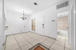 7340 Skillman St, Dallas, TX 75231 - Photo 10