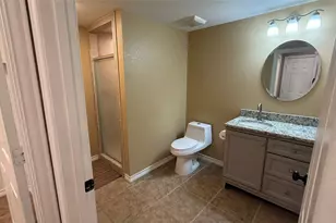 925 Jennings Ln, Azle, TX 76020 - Photo 4