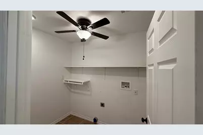 925 Jennings Lane, Azle, TX 76020 - Photo 12