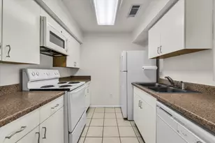 1500 Lake Shore Dr, Waco, TX 76708 - Photo 8