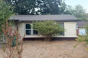 607 N Norma Dr, Lacy Lakeview, TX 76705 - Photo 2
