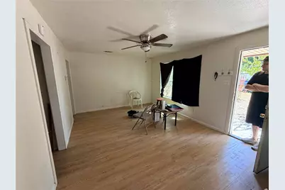 607 N Norma Drive, Lacy Lakeview, TX 76705 - Photo 8