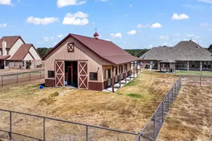 3601 Farm Land Ct, Granbury, TX 76048 - Photo 36