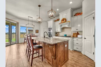 3601 Farm Land Court, Granbury, TX 76048 - Photo 8