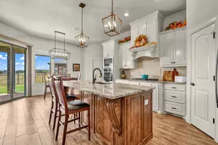 3601 Farm Land Ct, Granbury, TX 76048 - Photo 8