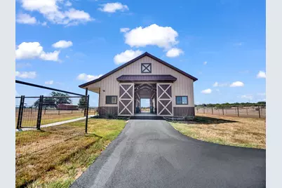 3601 Farm Land Court, Granbury, TX 76048 - Photo 2
